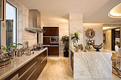 PUBG怎么复活队友？绝地求生复活队友怎么操作？